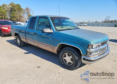 1997 Chevrolet Gmt-400 C1500 z USA, uszkodzony, nr VIN 2GCEC19R1V1205049